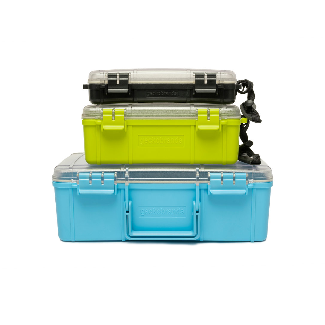 thumbnail image 2 of Medium Waterproof Dry Box - Silicon Sealed Protection For Phones & Valuables During Outdoor Activities 2 of 6